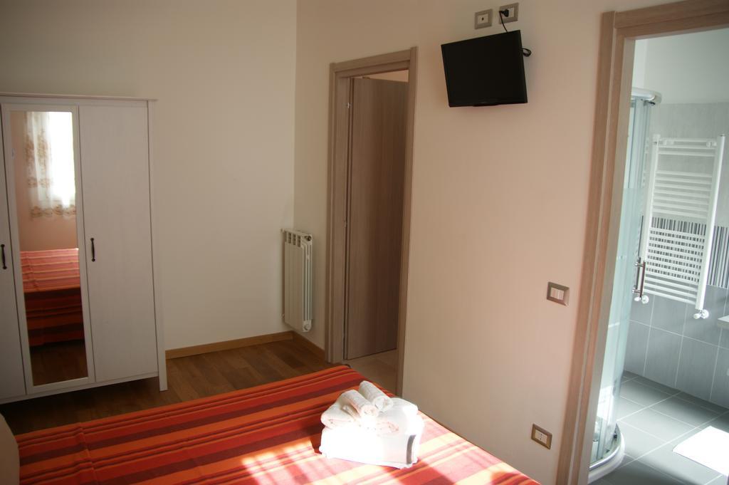 B&B El Brumista Milán Habitación foto